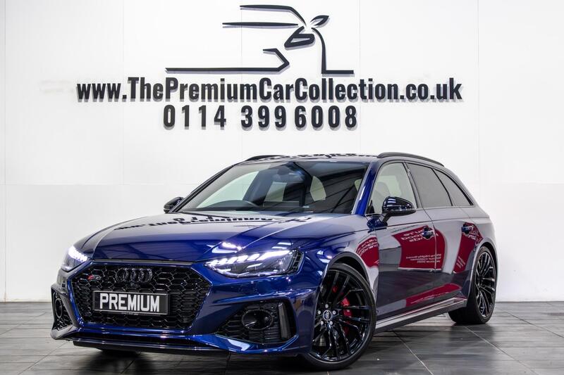 Audi RS4 view 2