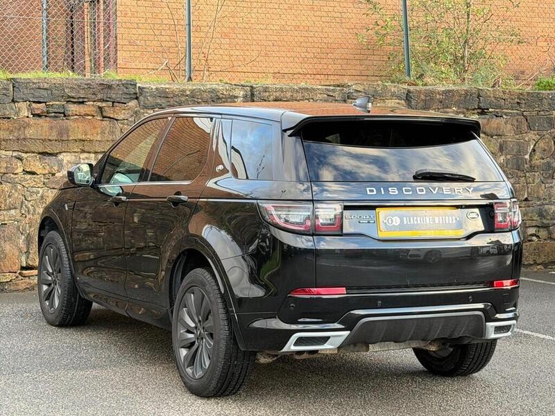 Land Rover Discovery Sport view 5