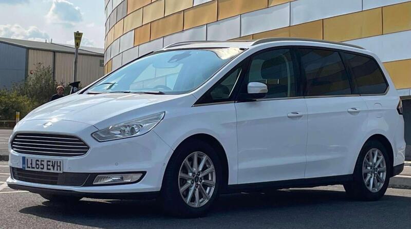 Ford Galaxy view 6
