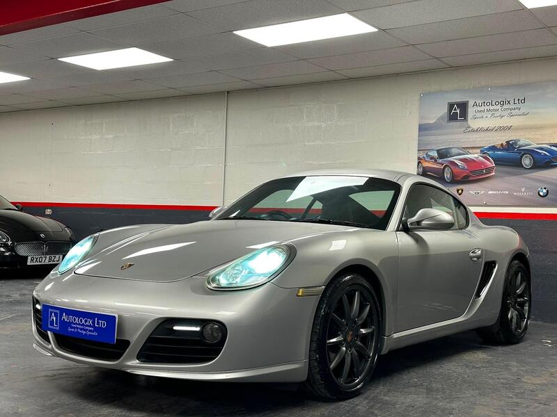 Porsche Cayman view 6
