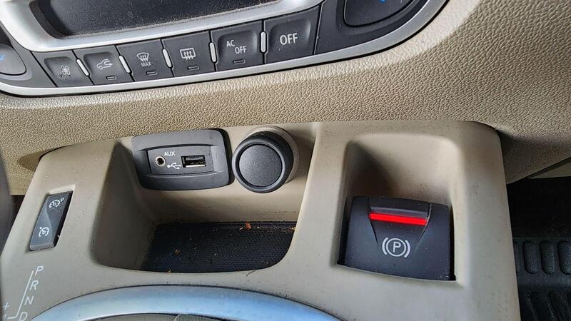 2010 Renault Scenic — photo 34