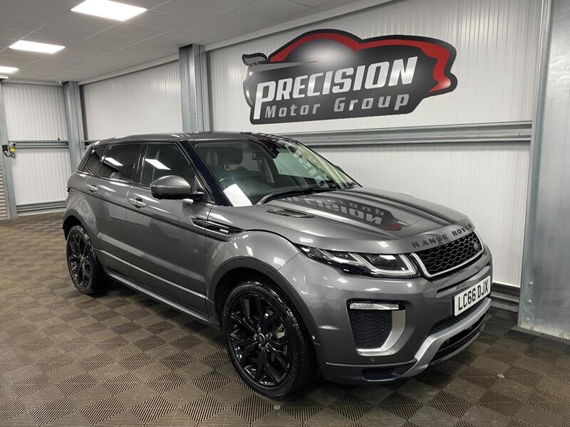 Land Rover Range Rover Evoque view 2