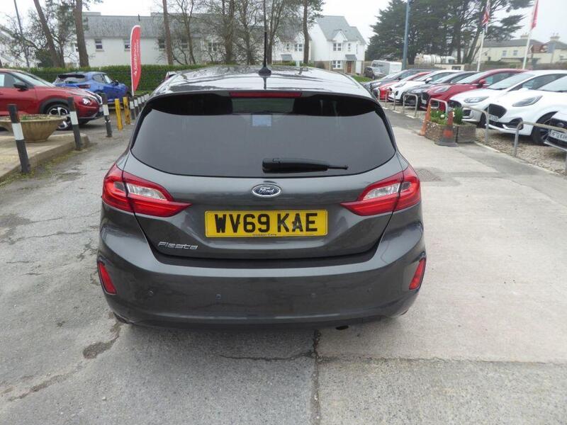 Ford Fiesta view 4