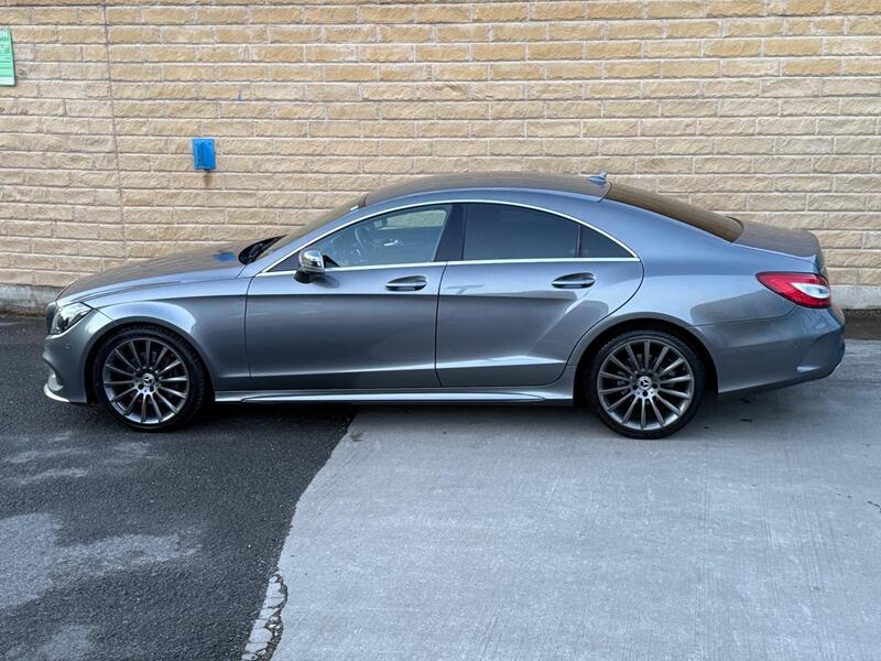 Mercedes-Benz Mercedes-Benz CLS view 3