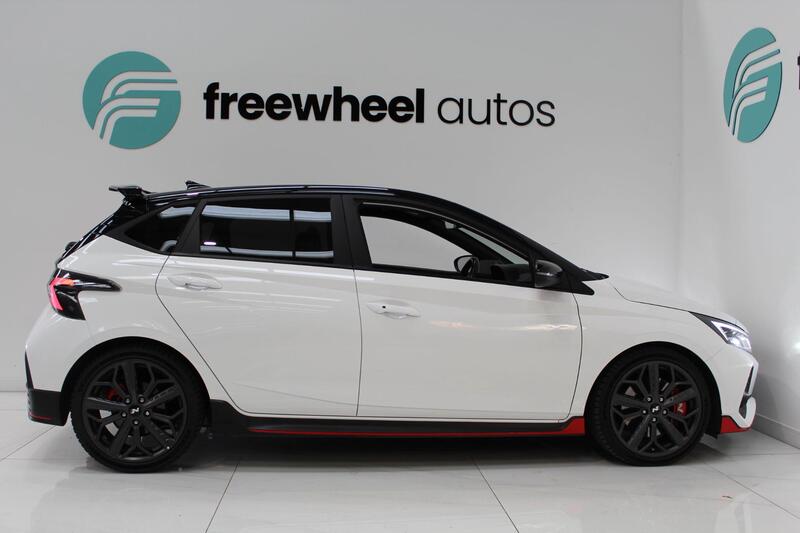 2023 Hyundai i20 in White — image 28 of 94