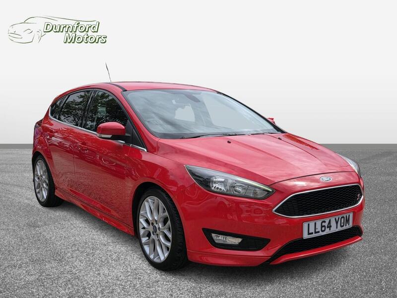 Ford Focus view 3
