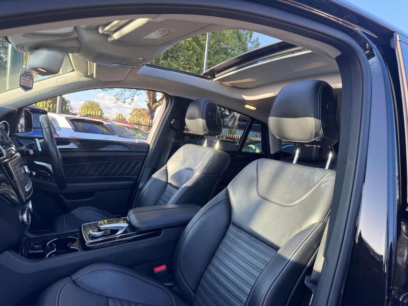 Mercedes-Benz Mercedes-Benz GLE view 4