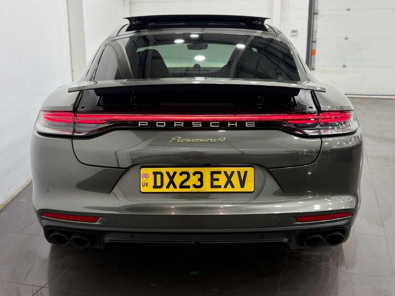Porsche Panamera view 7