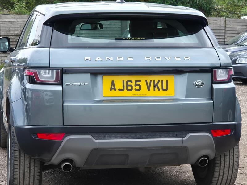 Land Rover Range Rover Evoque view 4