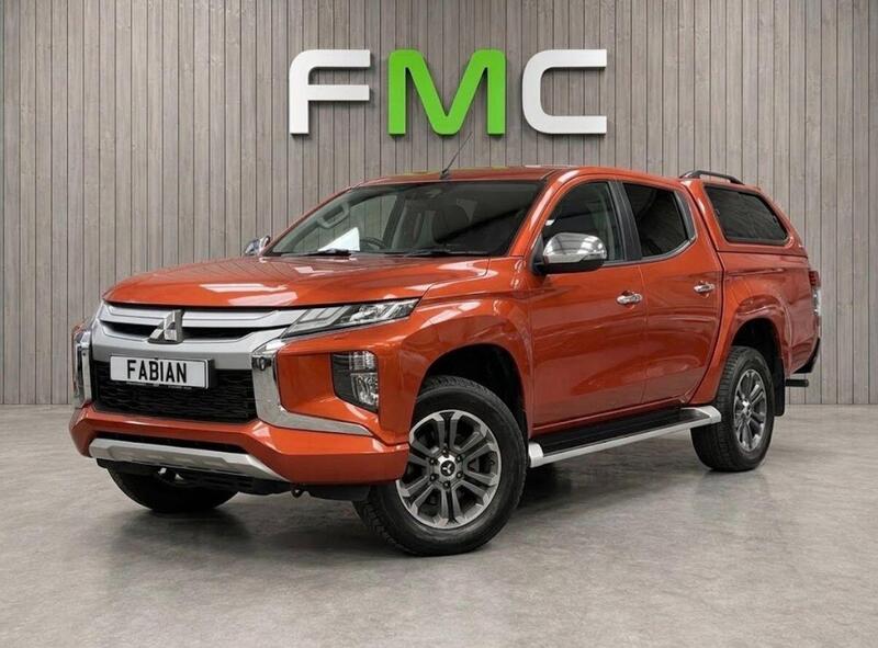Mitsubishi L200 main image