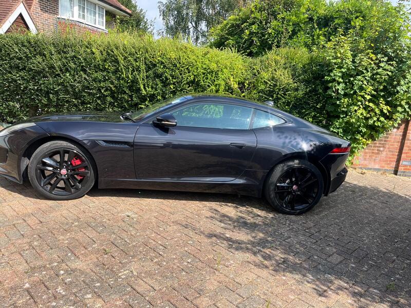 Jaguar F-Type view 6