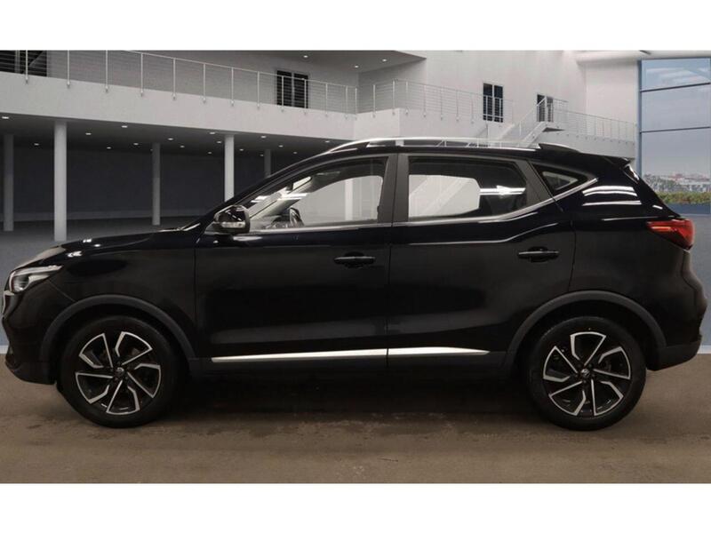 MG ZS view 5
