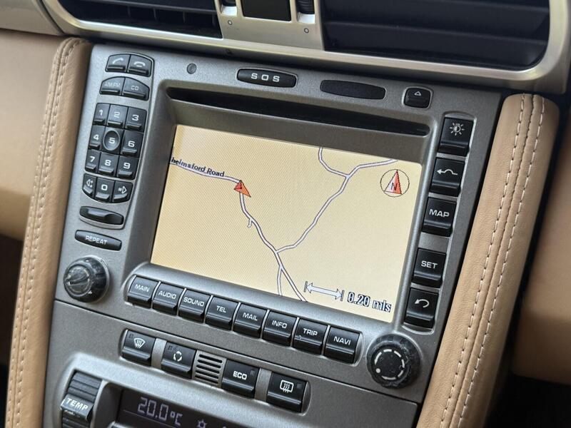 Porsche 911 view 46