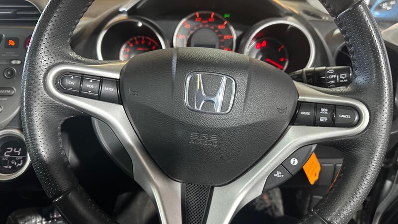 2011 Honda Jazz — photo 11