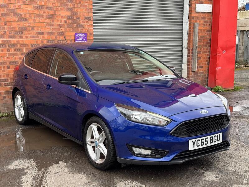 Ford Focus view 4