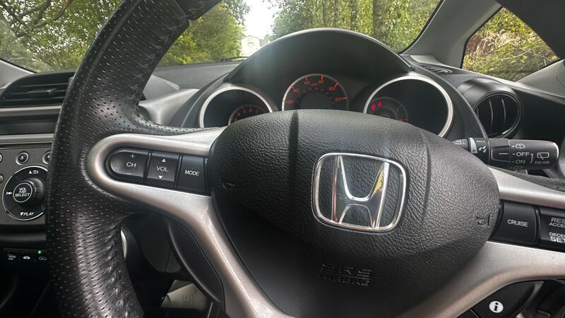 2011 Honda Jazz — photo 24