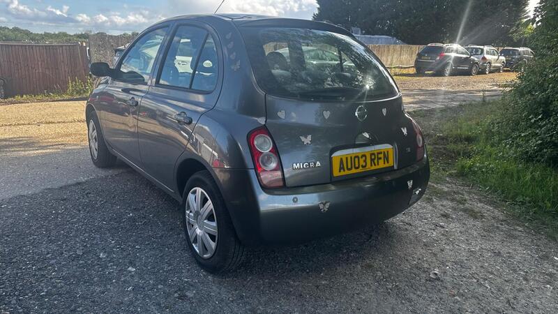 2003 Nissan Micra — photo 3