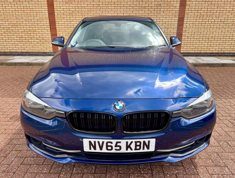 BMW 3 Series view 5