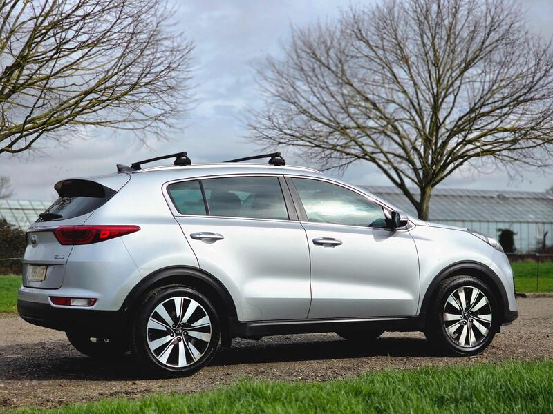 Kia Sportage view 4