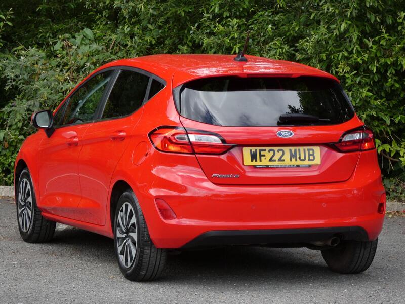 Ford Fiesta view 3