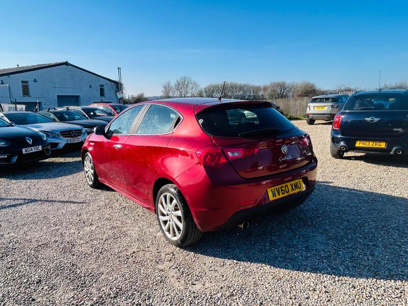 Alfa Romeo Giulietta view 7