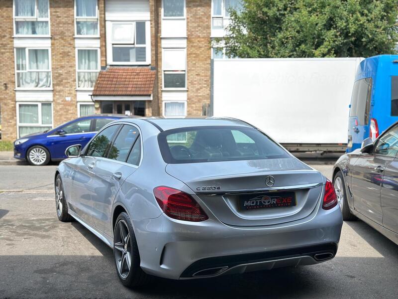 Mercedes-Benz C Class view 6