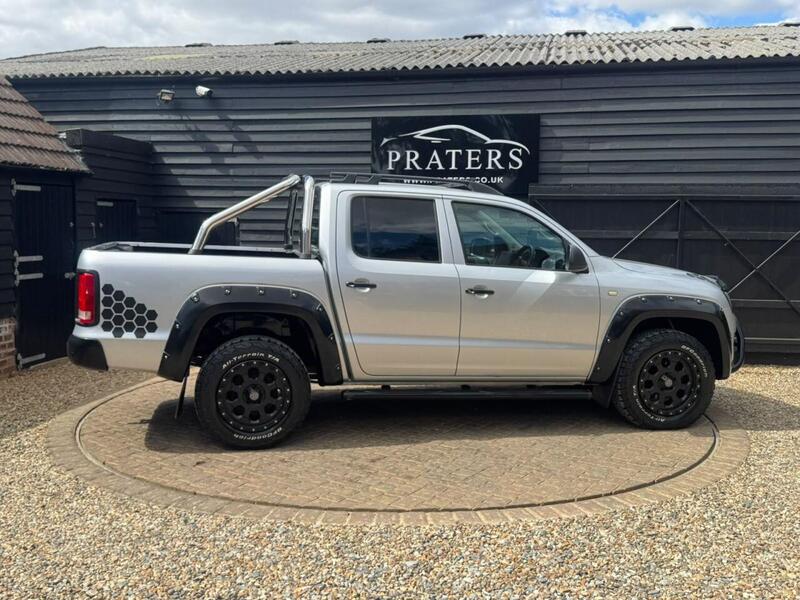 Volkswagen Amarok view 5