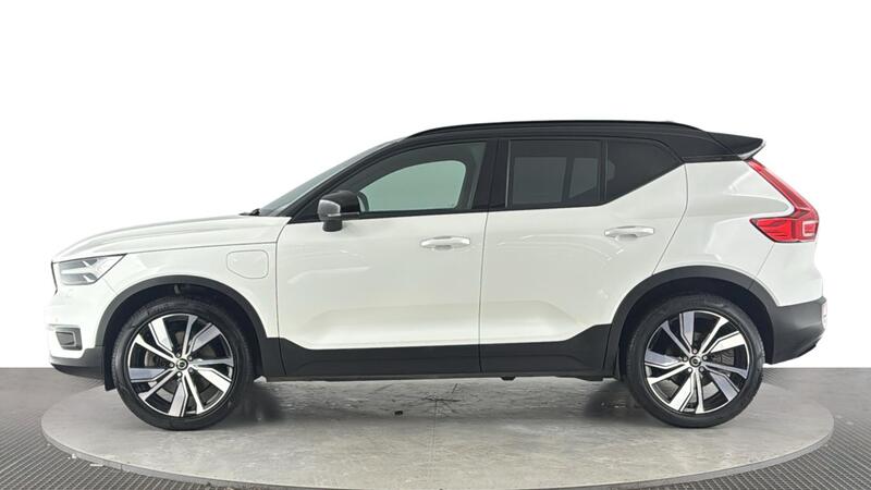 Volvo XC40 view 7