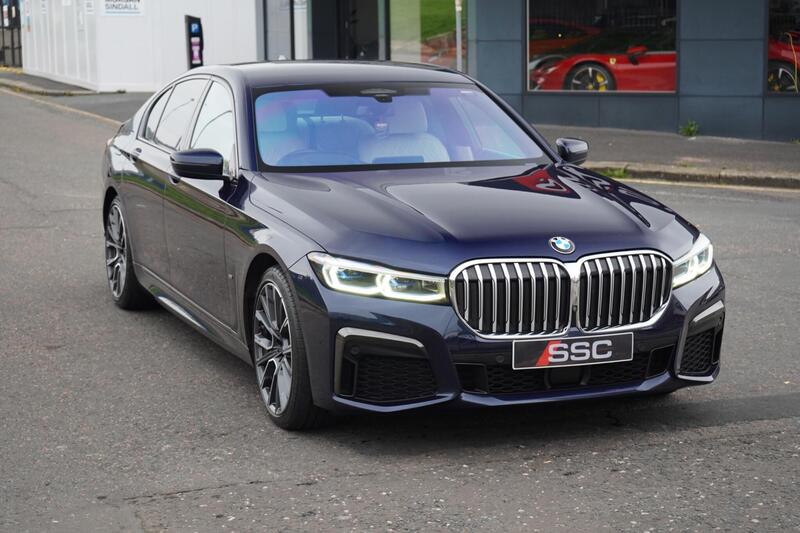 BMW 7 Series view 5