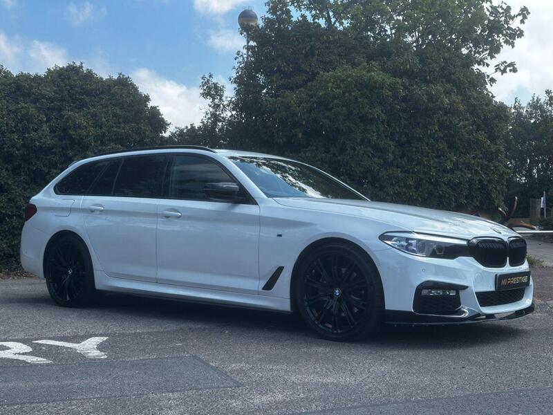 BMW 5 Series view 5