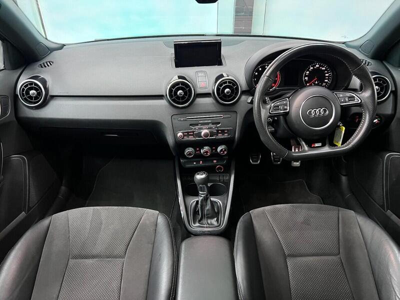 Audi A1 view 2