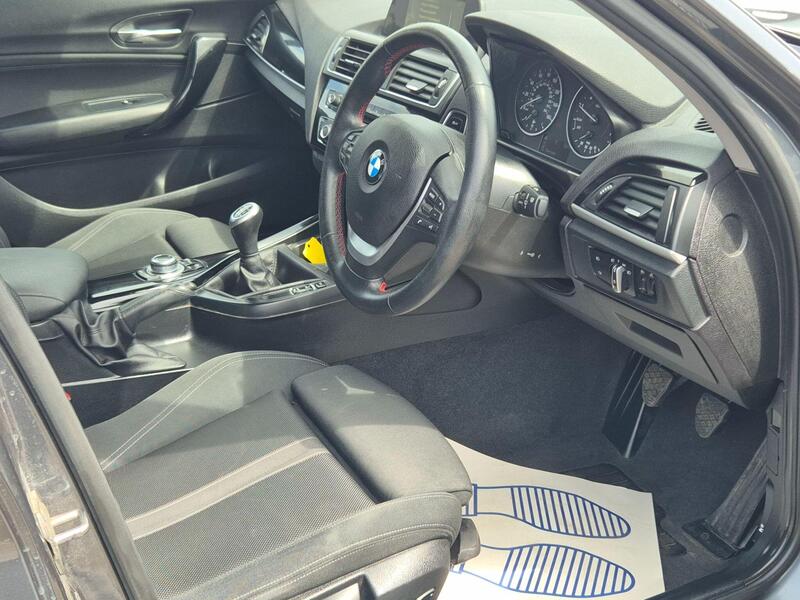 BMW 1 Series view 7