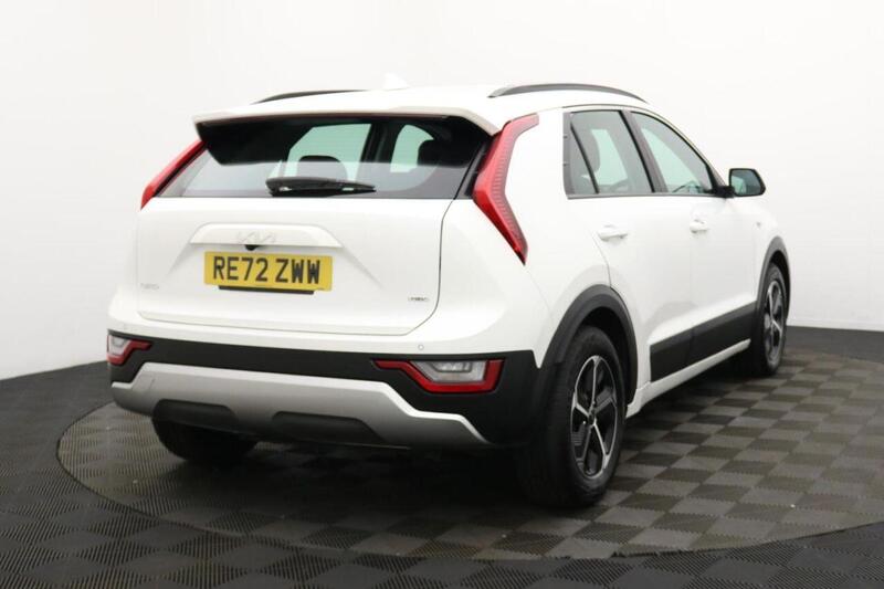 Kia Niro view 4