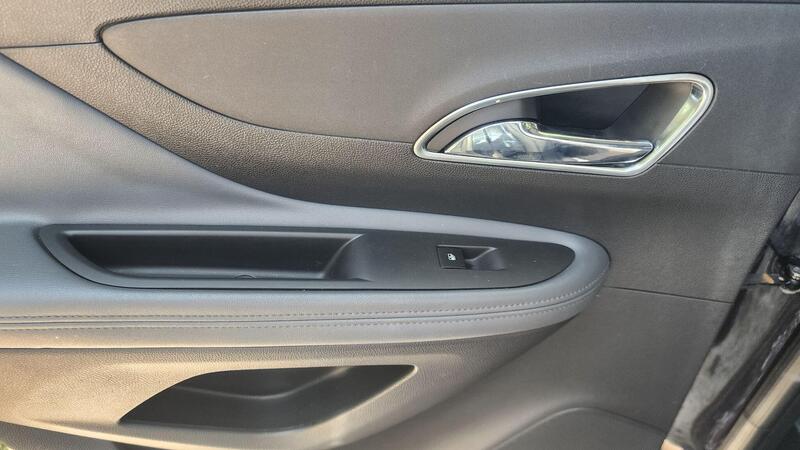 2015 Vauxhall Mokka — photo 36