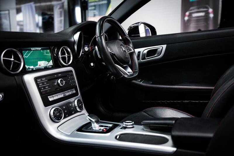Mercedes-Benz SLC view 2