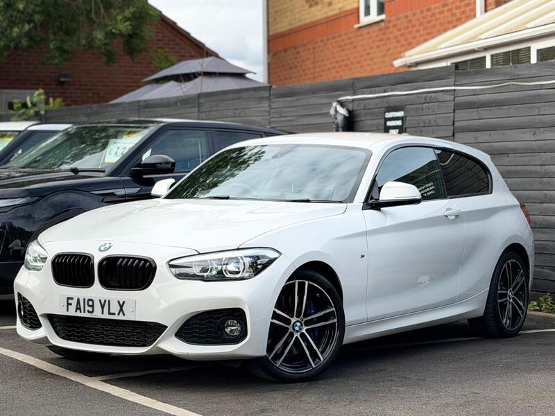 BMW 1 Series view 7