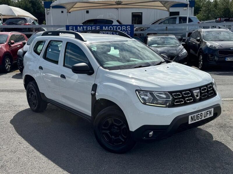 Dacia Duster view 3