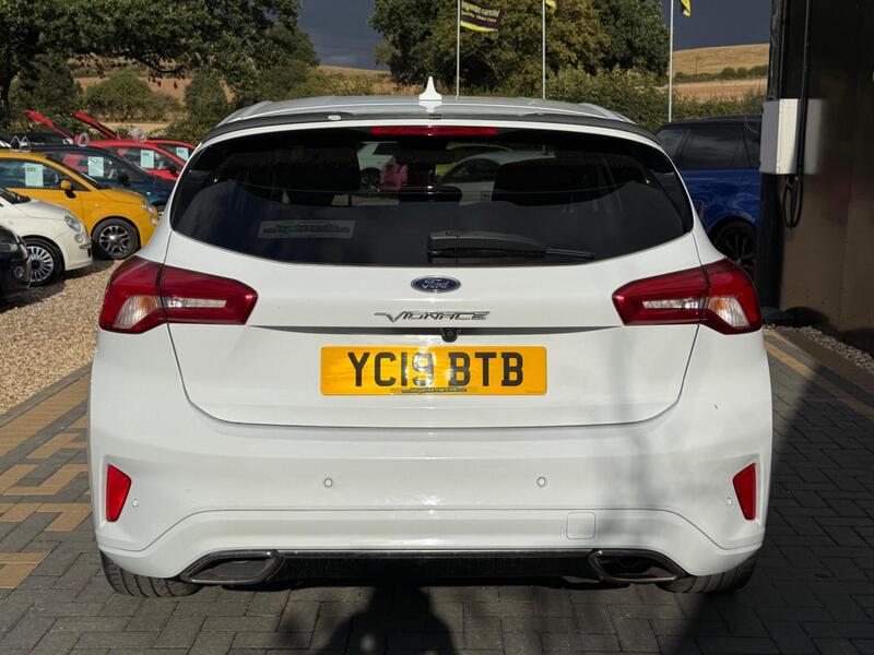 Ford Focus view 4