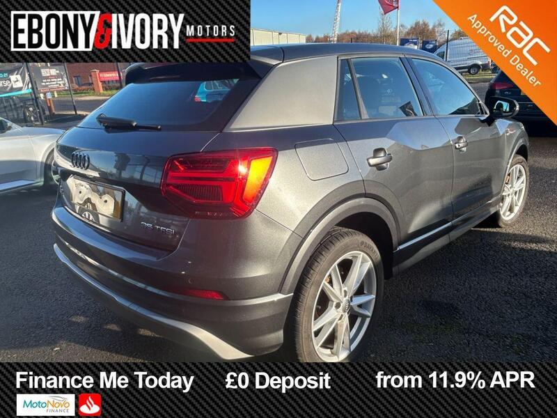 Audi Q2 view 5