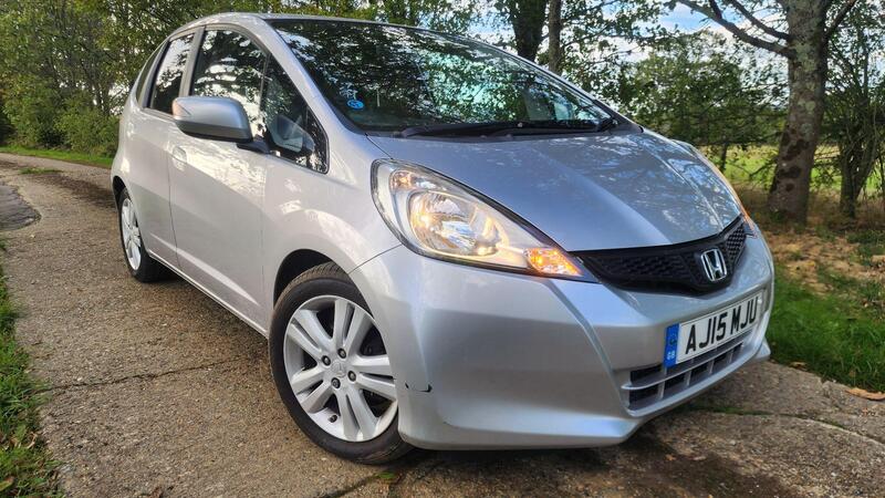 2015 Honda Jazz — photo 17