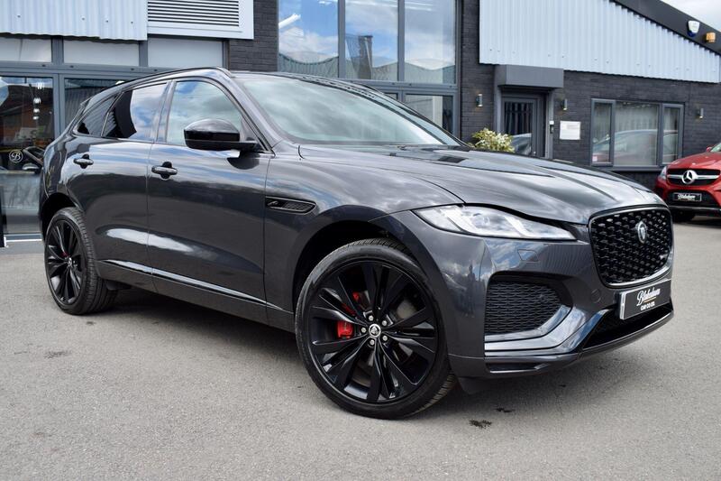 Jaguar F-Pace view 3