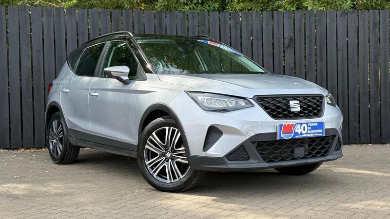 SEAT Arona view 2