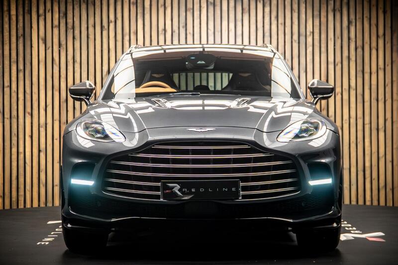 Aston Martin DBX view 5
