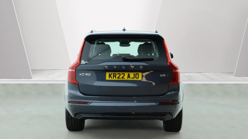 Volvo XC90 view 7