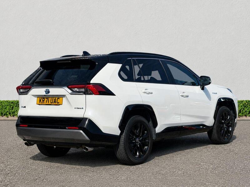 Toyota Rav4 view 7
