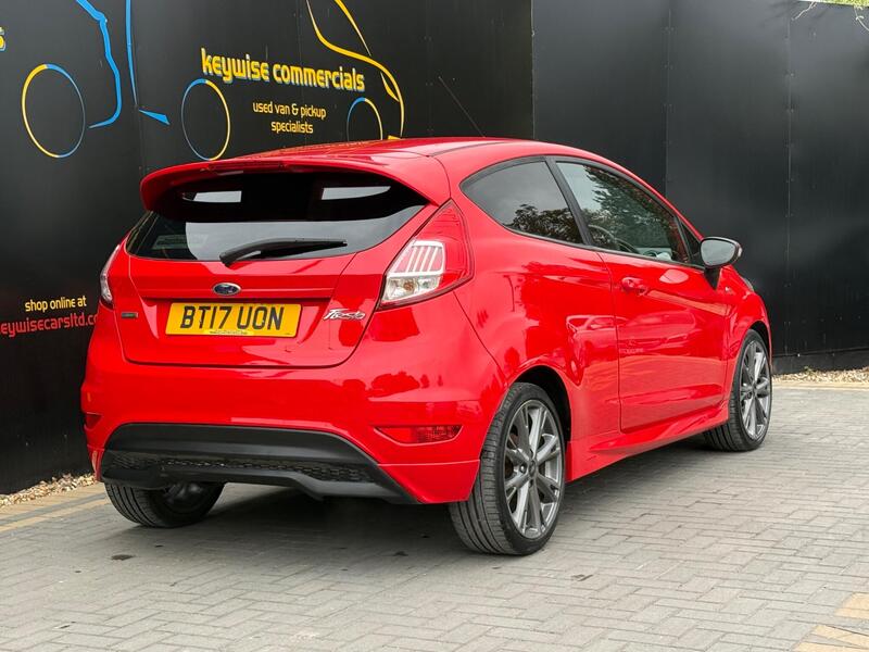 Ford Fiesta view 5