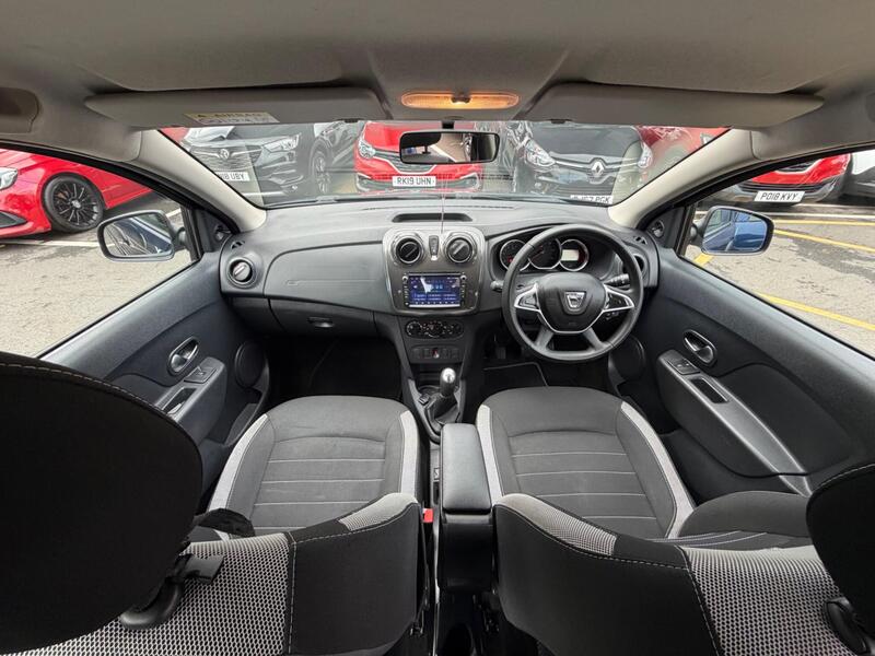Dacia Sandero Stepway view 4