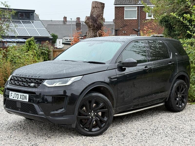 Land Rover Discovery Sport view 2