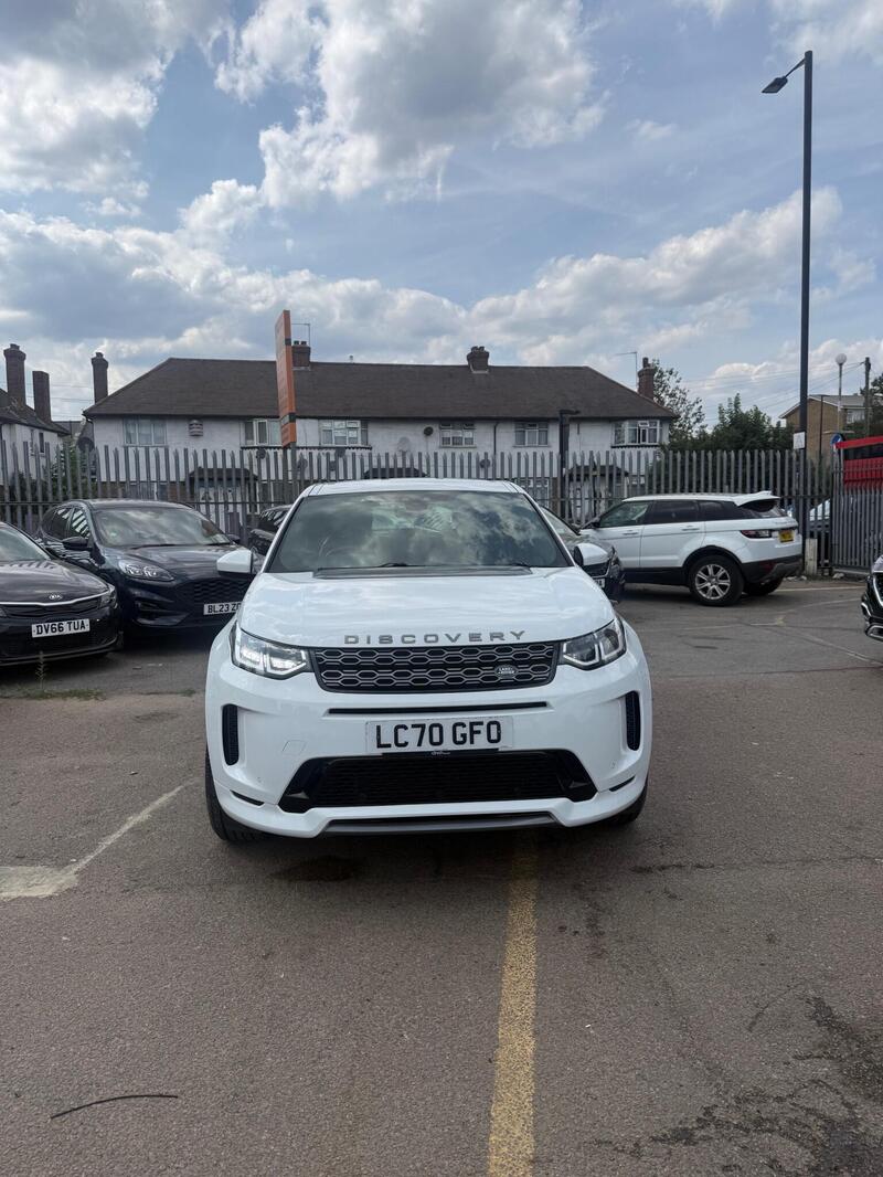 Land Rover Discovery Sport view 2