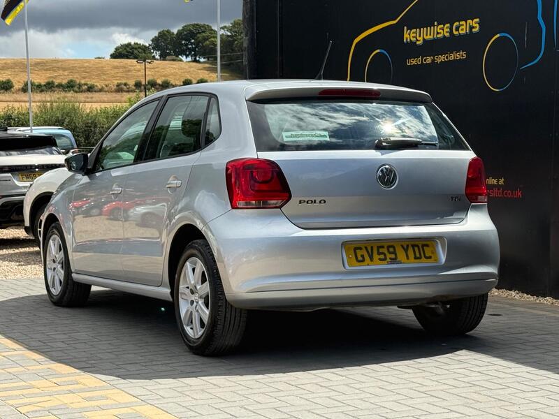 Volkswagen Polo view 3
